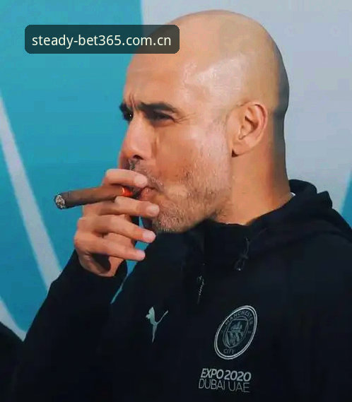 揭秘利物浦最被低估的传奇：雷·肯尼迪，一个被挪了位置才封神的男人